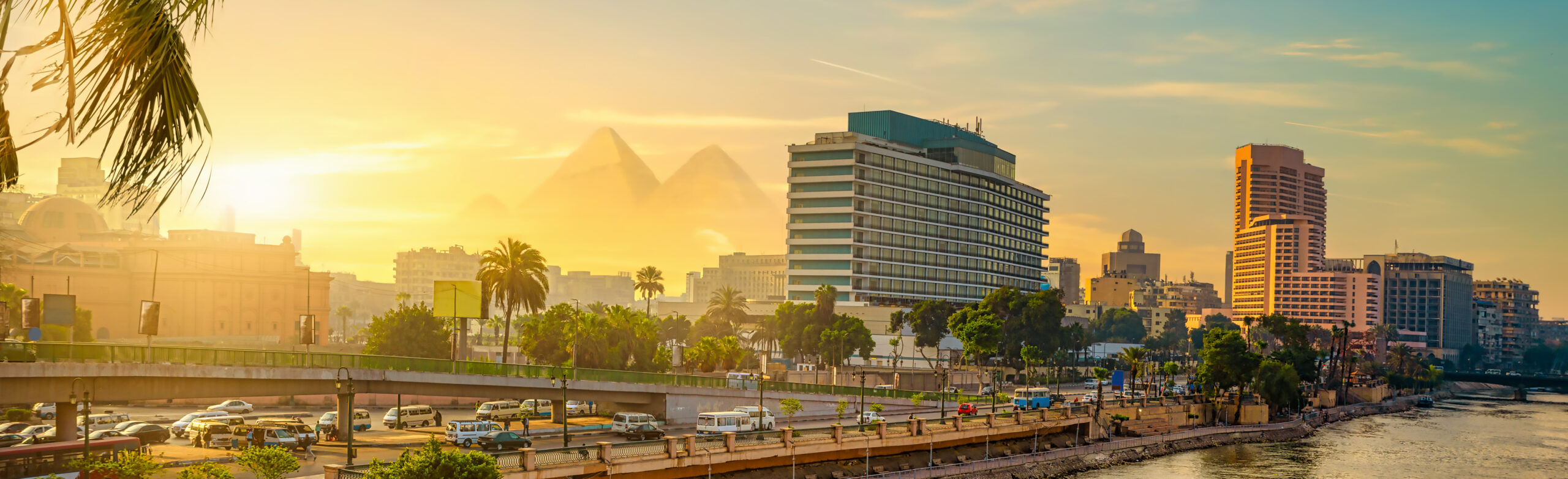 Flights to Cairo - Pyramids of Giza - Giza river bank